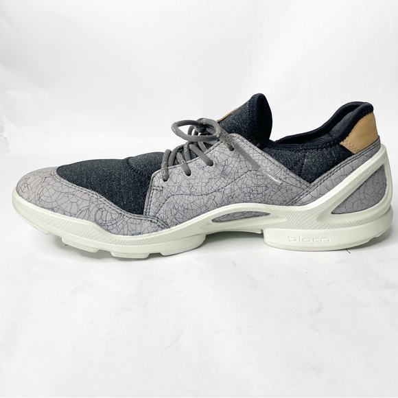 Ecco Biom Street Lace Casual Sneakers - Picture 5 of 11